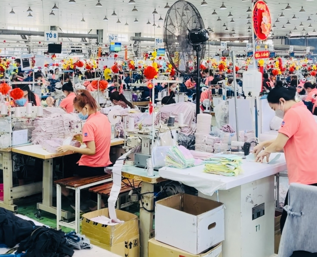 Gần 90% công nhân trở lại TP.HCM làm việc sau Tết